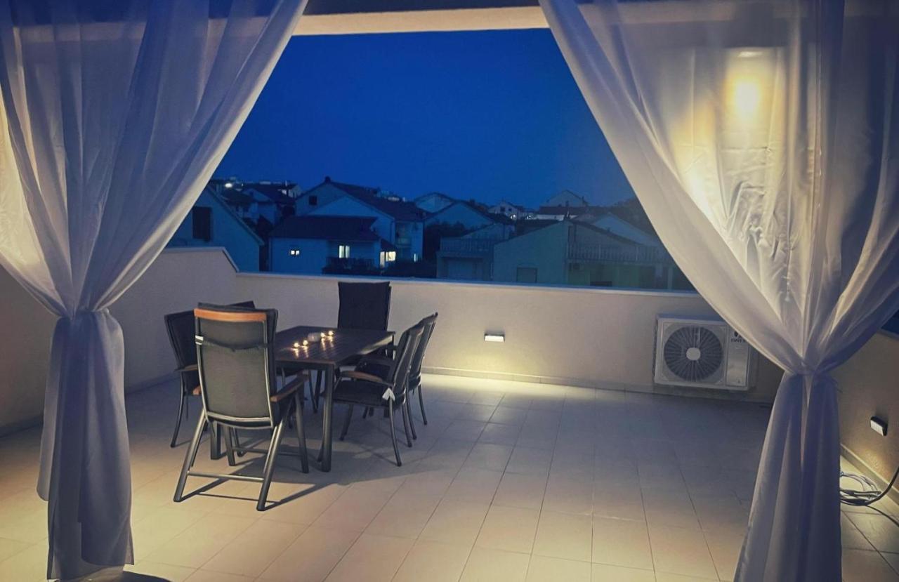 Apartament Olive Oasis Penthouse With Jacuzzi Zadar Zewnętrze zdjęcie
